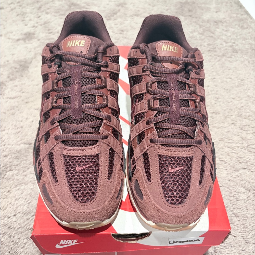 NIKE P-6000 SE